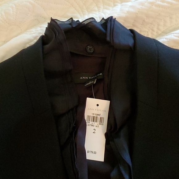 Ann Taylor Suit Jacket sz 2 - Picture 2 of 6